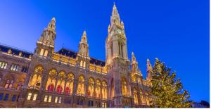 Jarmark Bożonarodzeniowy Wiedeń z noclegiem w Czechach HB 2025